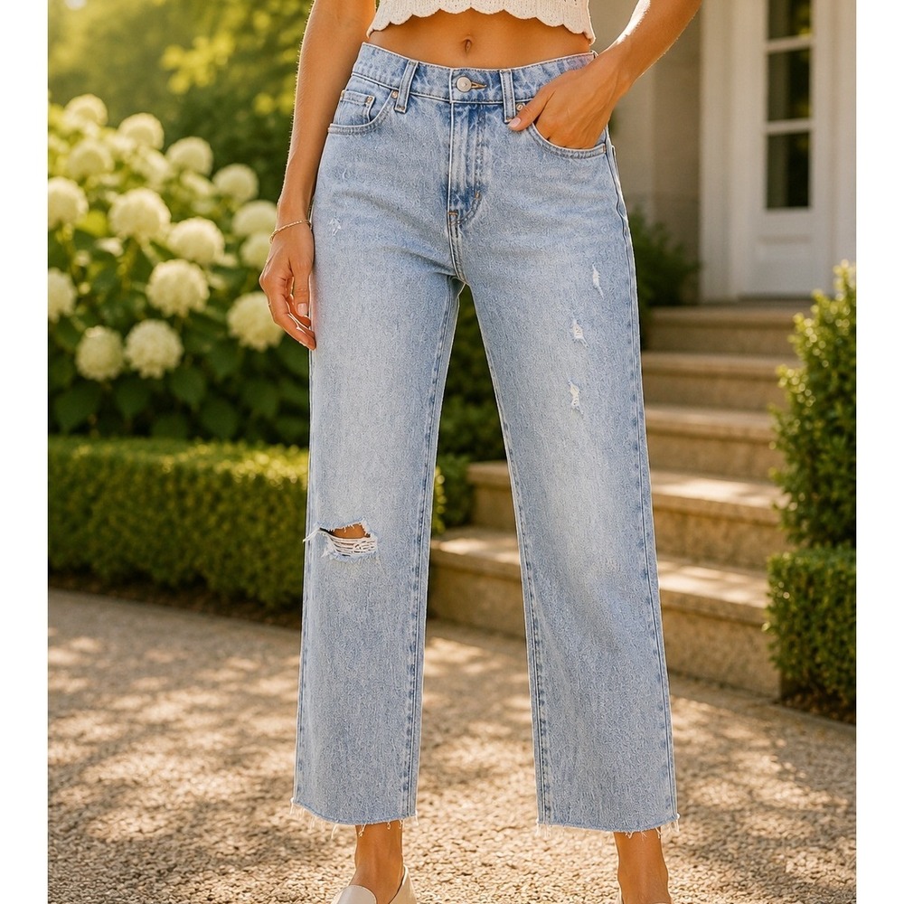 Banana Republic High Rise Slim Jeans Light Wash‎ Distressed Raw Hem Womens Blue